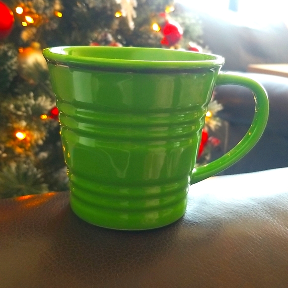 Starbucks 2007 14 oz Sand Pail Mug Green